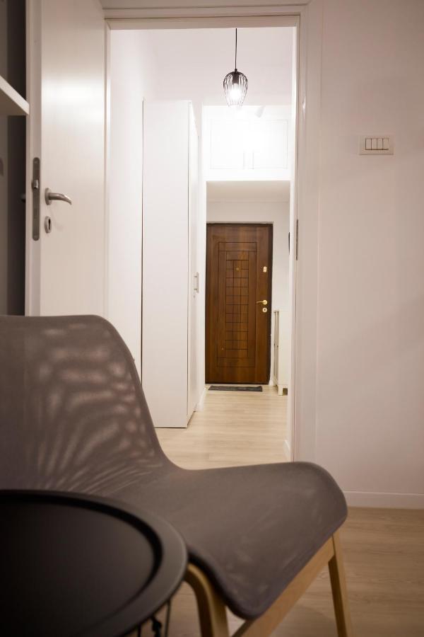 Ideal Studio Bukarest Kültér fotó