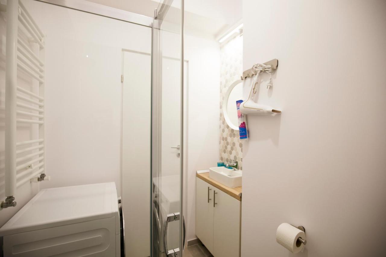 Ideal Studio Bukarest Kültér fotó
