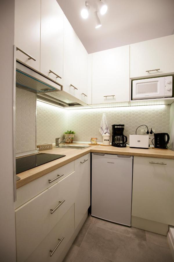 Ideal Studio Bukarest Kültér fotó